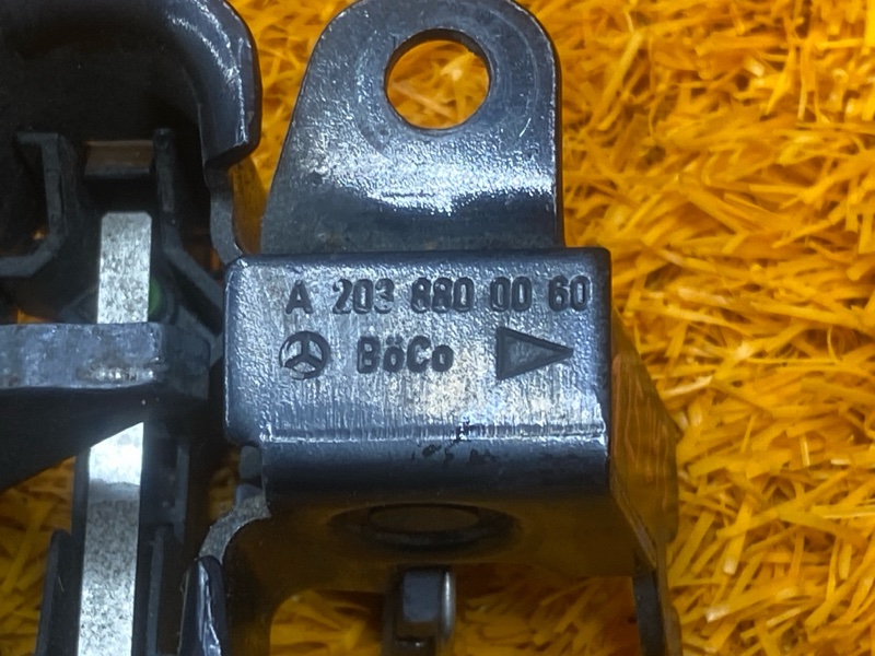 замок капота, 300 рублей, Красноярск