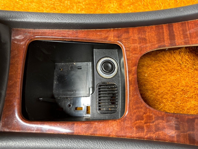 подлокотник, 3000 рублей, Красноярск