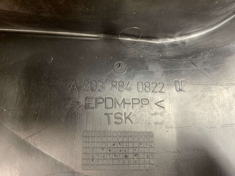 подкрылок, 2500 рублей, Красноярск