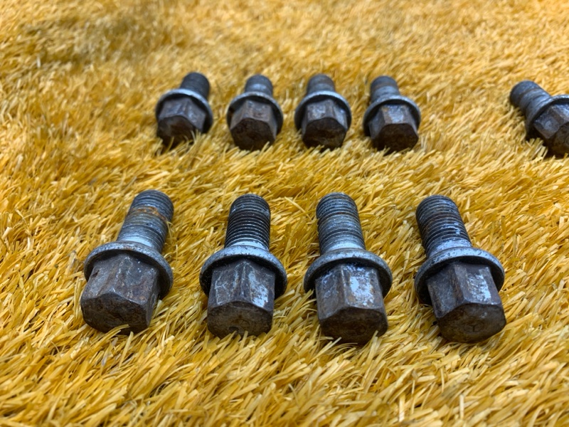 болт колесный, 1600 рублей, Красноярск