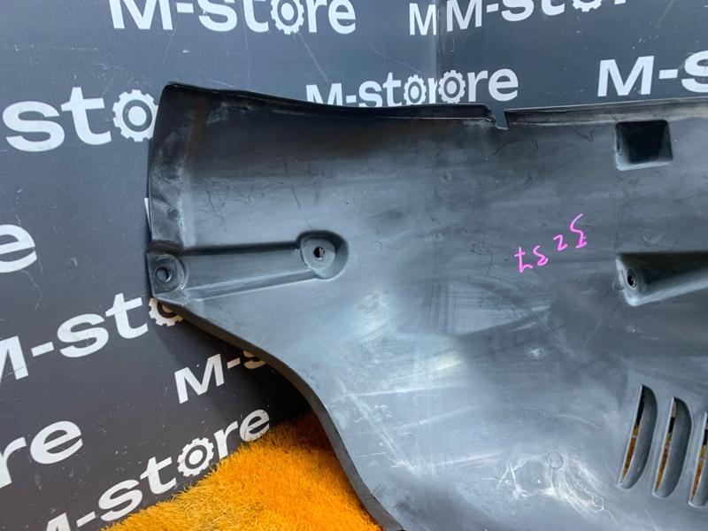 подкрылок, 4000 рублей, Красноярск