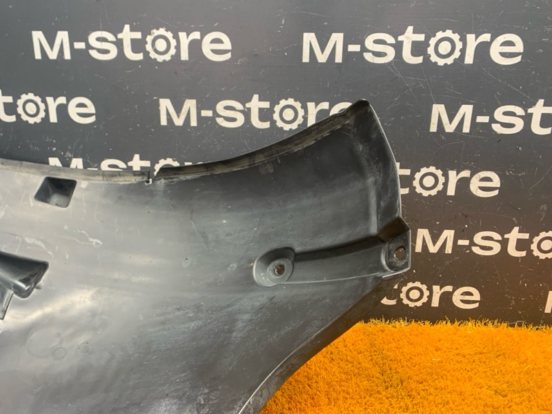 подкрылок, 3000 рублей, Красноярск