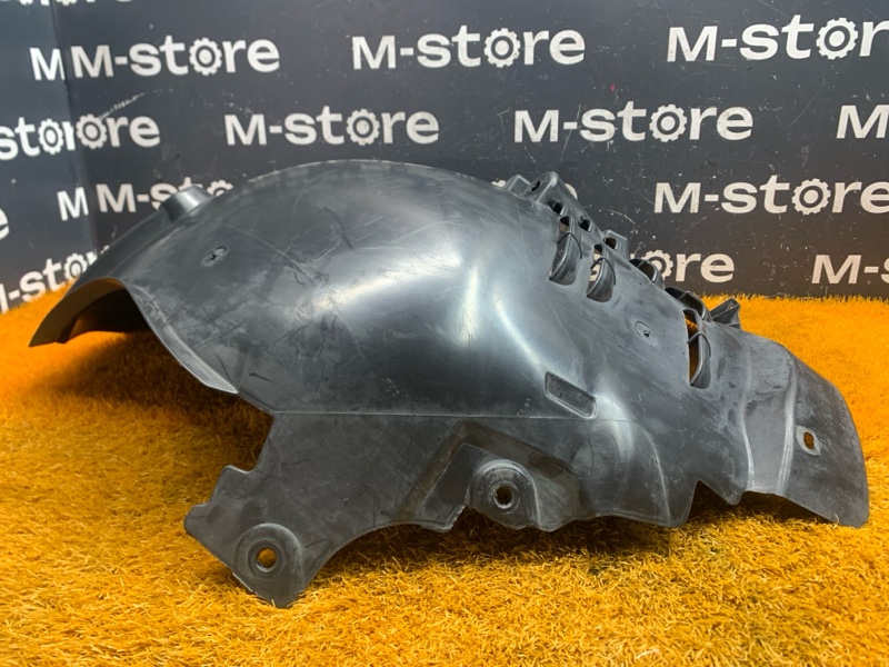 подкрылок, 3000 рублей, Красноярск