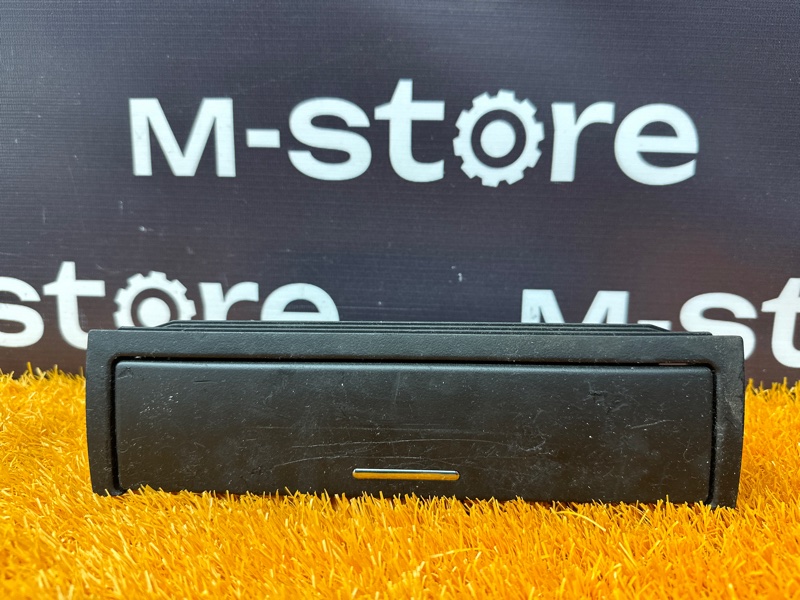 Бардачок в центральную консоль, 500 рублей, Красноярск