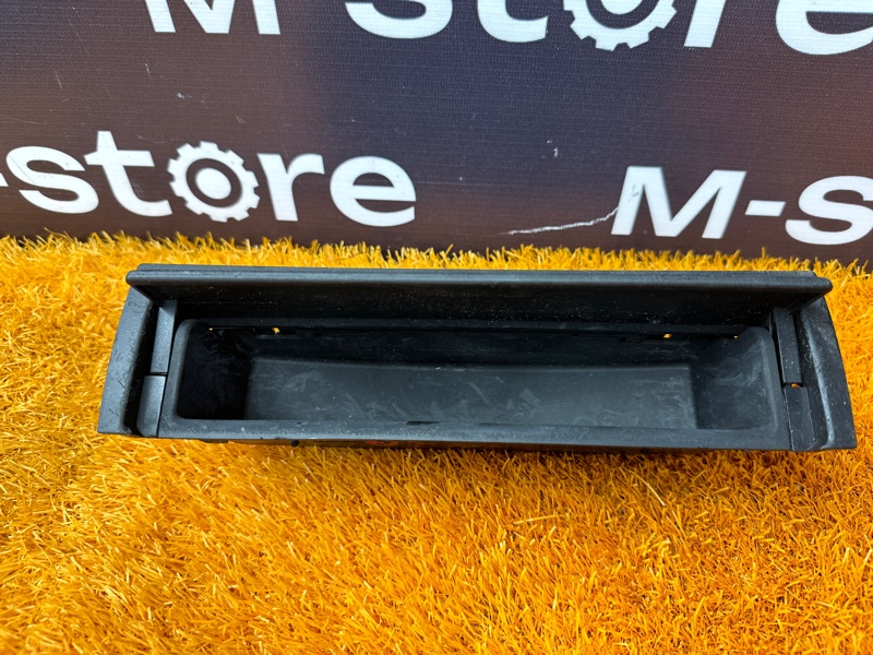 Бардачок в центральную консоль, 500 рублей, Красноярск