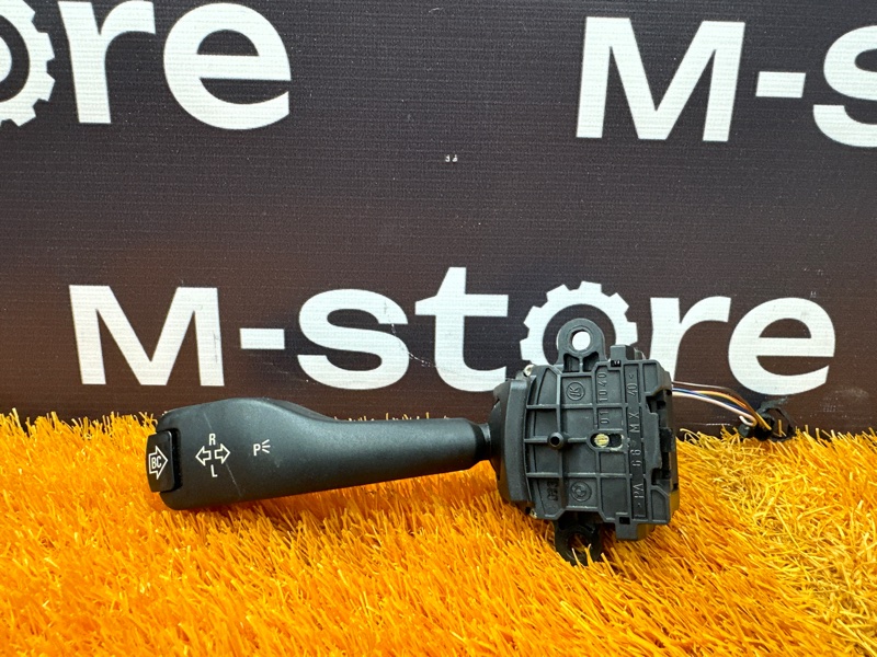 переключатель поворотов, 1000 рублей, Красноярск