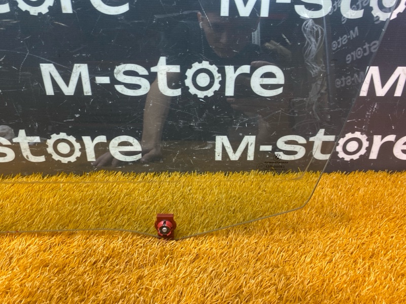 Стекло боковое, 1000 рублей, Красноярск