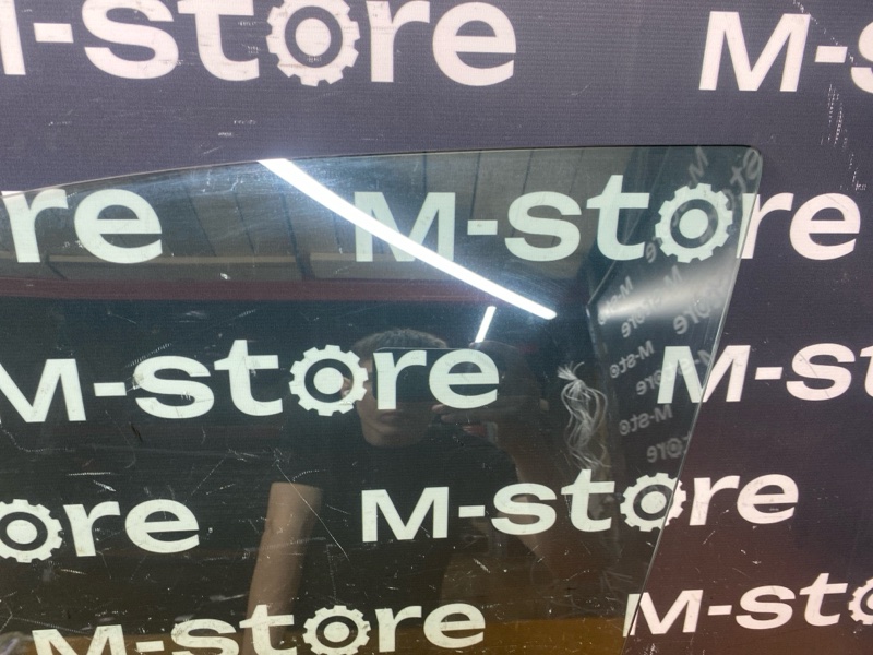 Стекло боковое, 1000 рублей, Красноярск