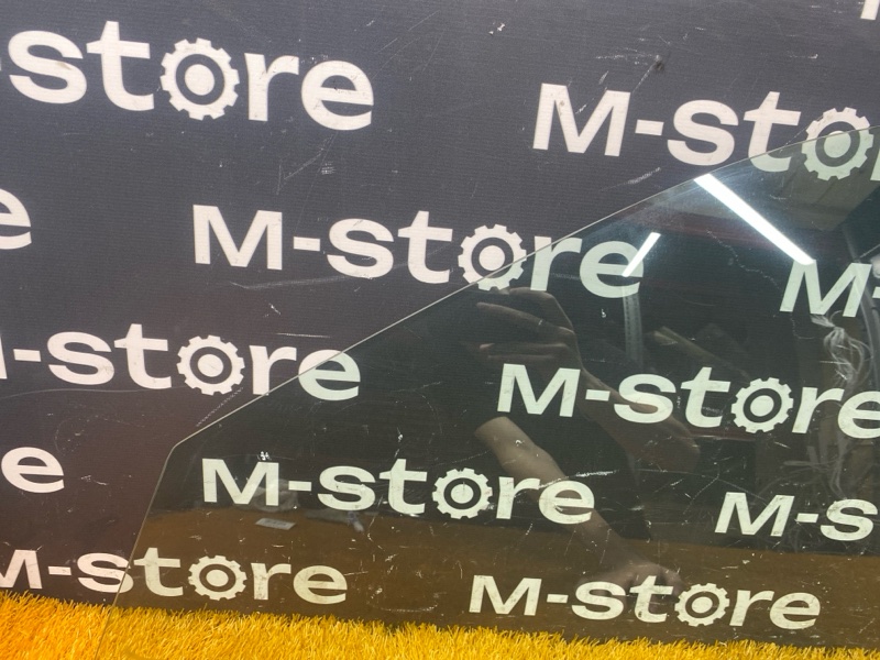 Стекло боковое, 1000 рублей, Красноярск