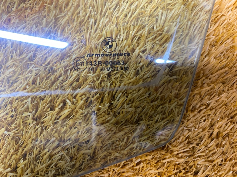 Стекло боковое, 1000 рублей, Красноярск