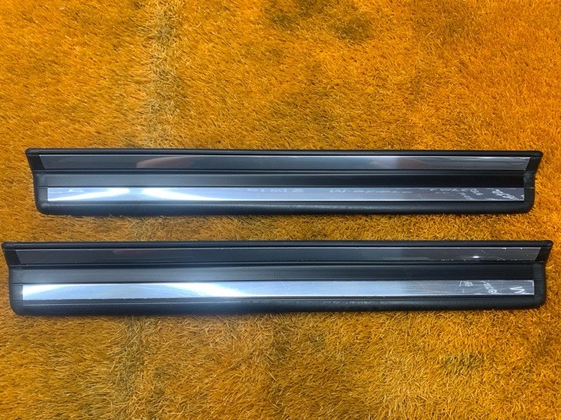 Накладка на порог салона, 1000 рублей, Красноярск