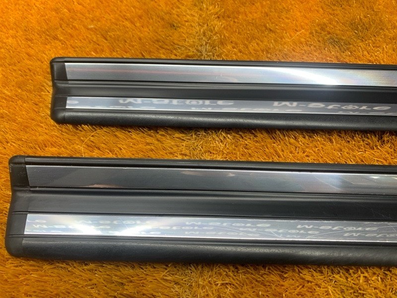 Накладка на порог салона, 1000 рублей, Красноярск