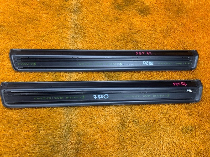 Накладка на порог салона, 1000 рублей, Красноярск