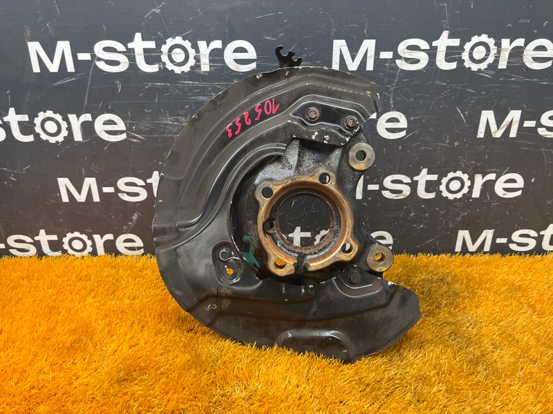 кулак поворотный, 2000 рублей, Красноярск