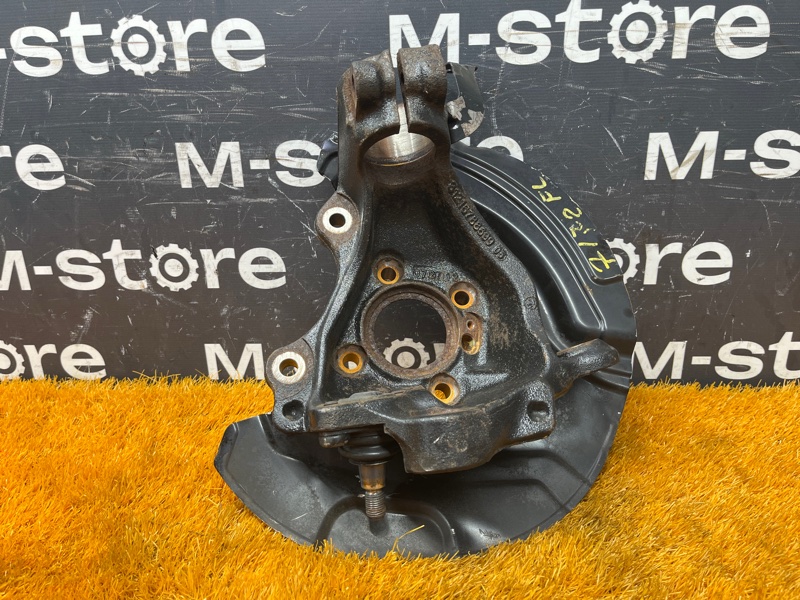 кулак поворотный, 2000 рублей, Красноярск