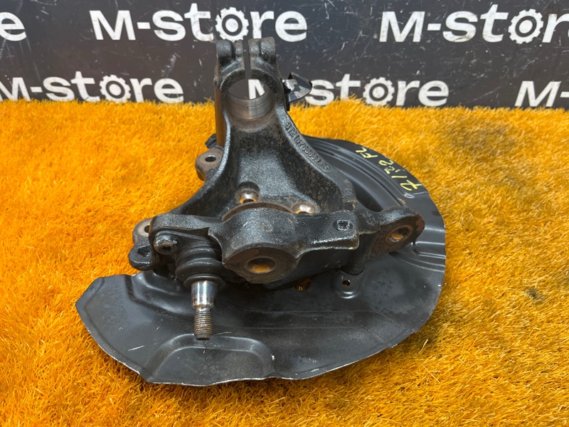 кулак поворотный, 2000 рублей, Красноярск