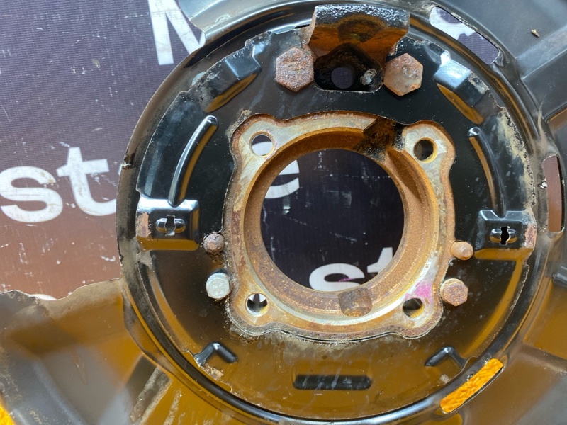 кулак поворотный, 1700 рублей, Красноярск