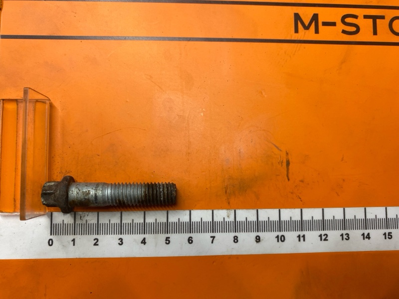 Болт привода, 1000 рублей, Красноярск