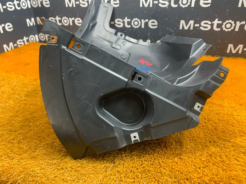 подкрылок, 4000 рублей, Красноярск