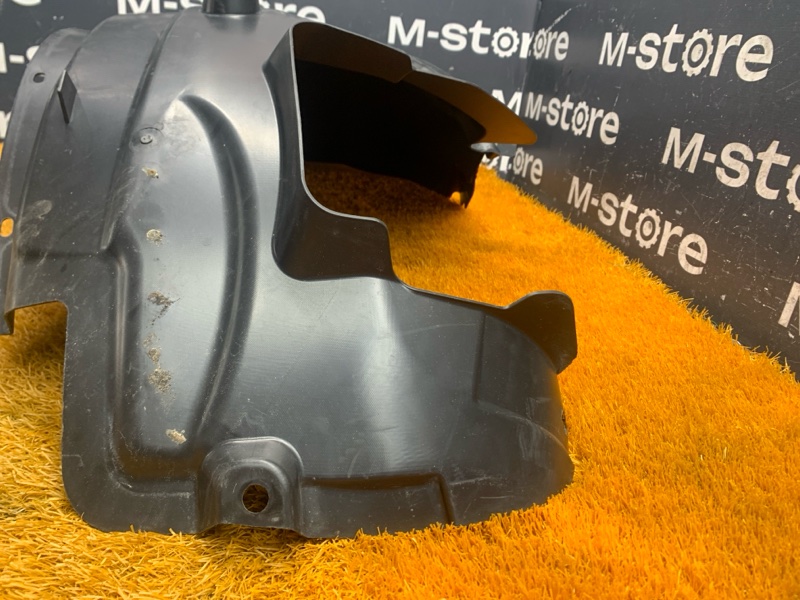 подкрылок, 1000 рублей, Красноярск