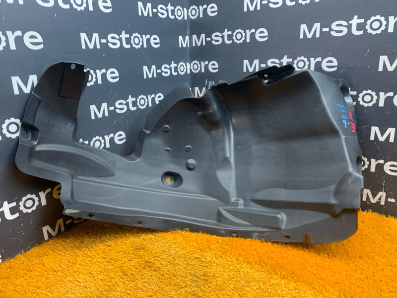 подкрылок, 1000 рублей, Красноярск