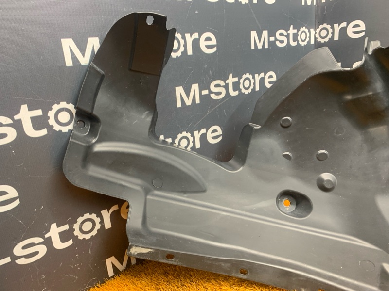 подкрылок, 1000 рублей, Красноярск