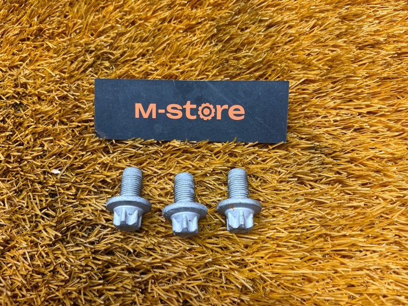 болт гидротрансформатора, 200 рублей, Красноярск