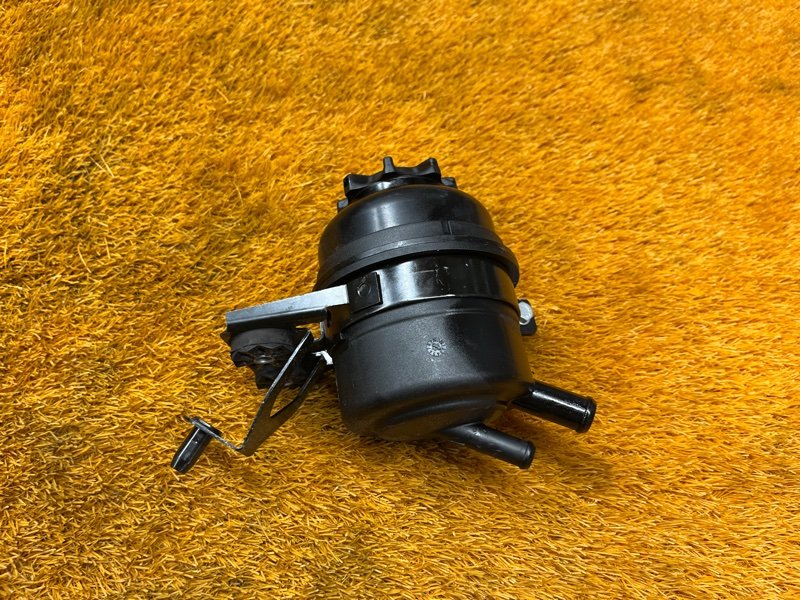 бачок гидроусилителя, 400 рублей, Красноярск