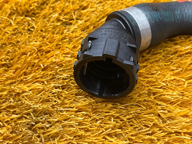 Патрубок системы охлаждения, 1300 рублей, Красноярск