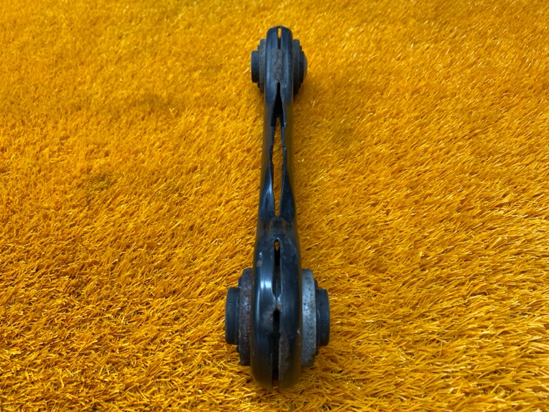 Рычаг подвески верхний, 500 рублей, Красноярск