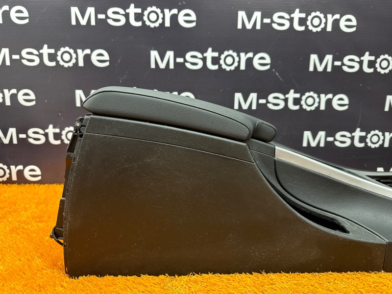 подлокотник, 1000 рублей, Красноярск