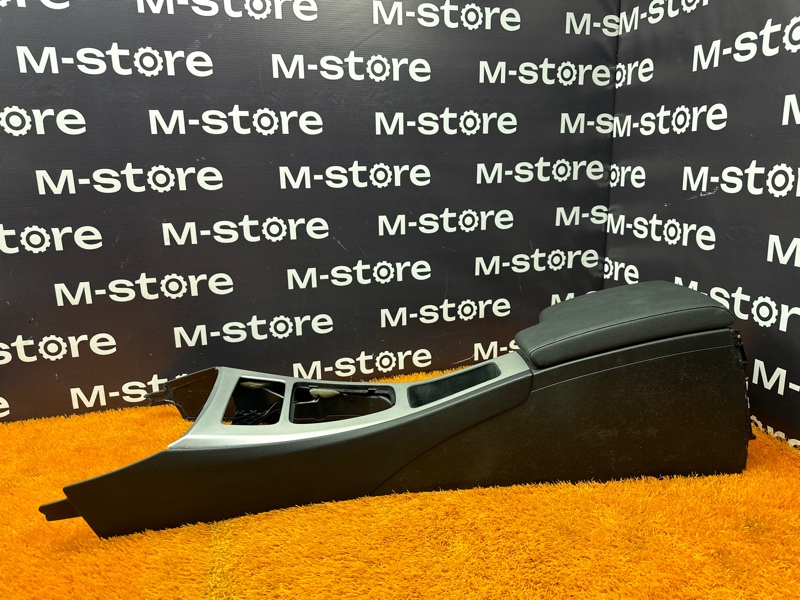 подлокотник, 1000 рублей, Красноярск