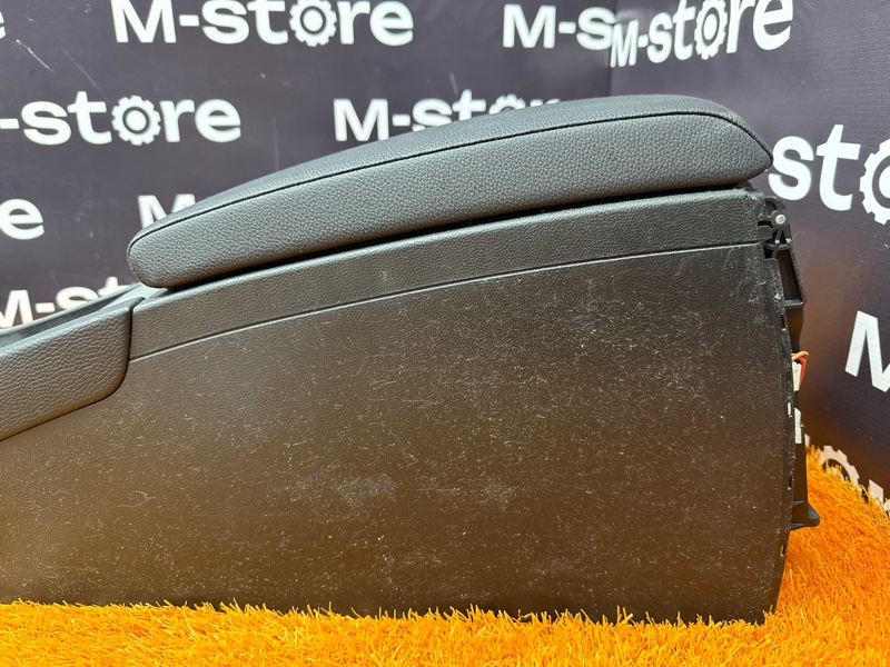 подлокотник, 1000 рублей, Красноярск