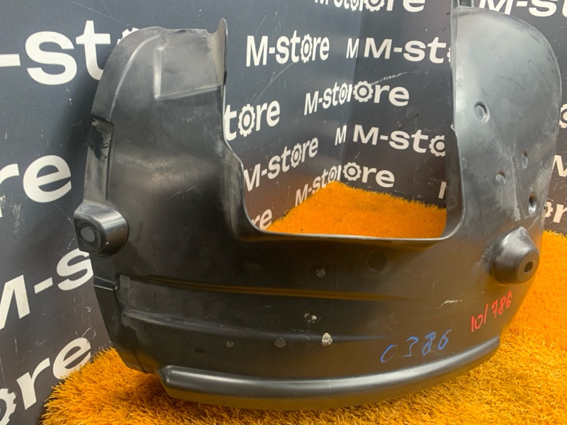 подкрылок, 600 рублей, Красноярск