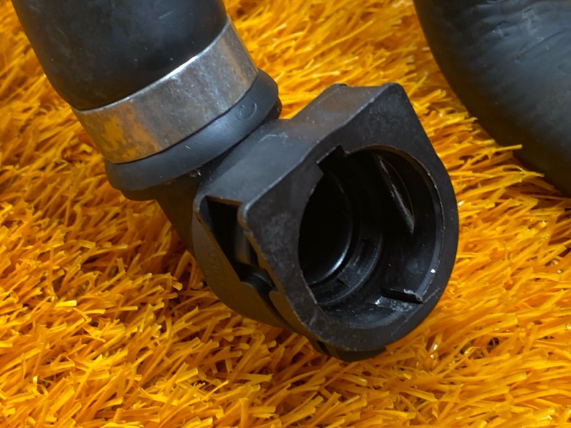 Патрубок системы охлаждения, 300 рублей, Красноярск