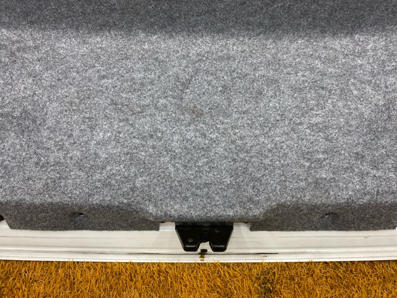 крышка багажника, 2500 рублей, Красноярск