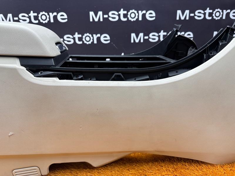 подлокотник, 7000 рублей, Красноярск