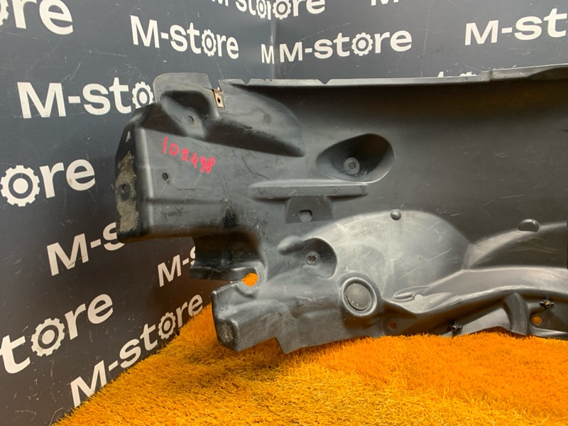 подкрылок, 4000 рублей, Красноярск