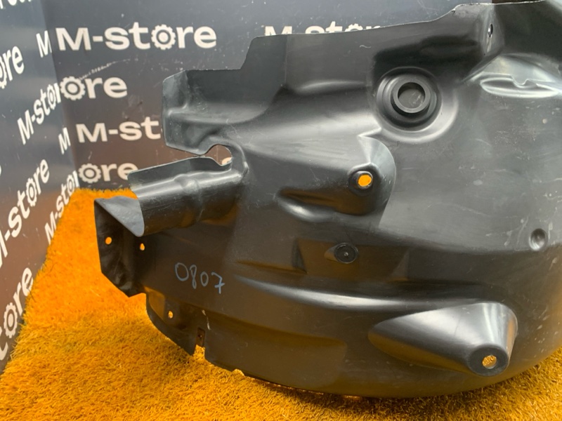 подкрылок, 4000 рублей, Красноярск