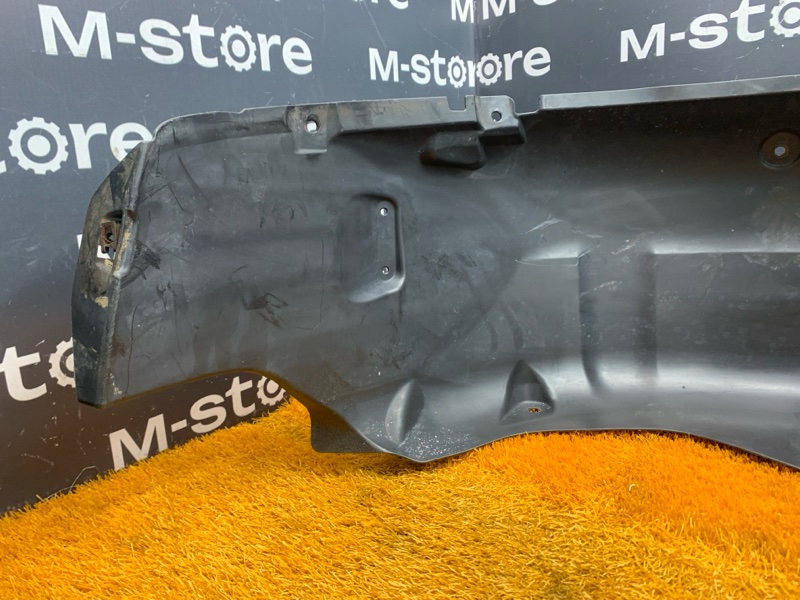 подкрылок, 2000 рублей, Красноярск