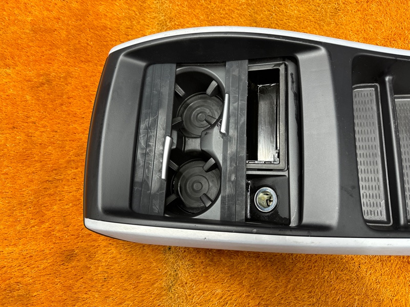 центральная консоль, 1800 рублей, Красноярск