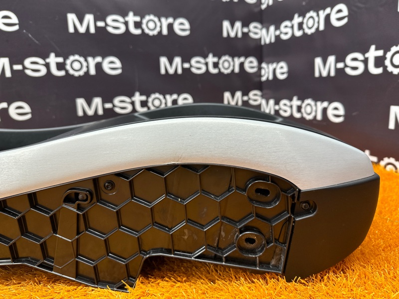 центральная консоль, 1800 рублей, Красноярск