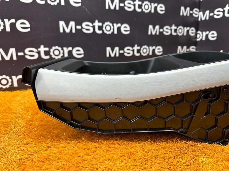 центральная консоль, 1800 рублей, Красноярск