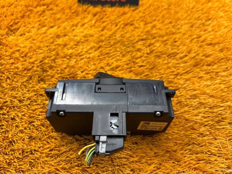 Переключатель света фар, 1000 рублей, Красноярск