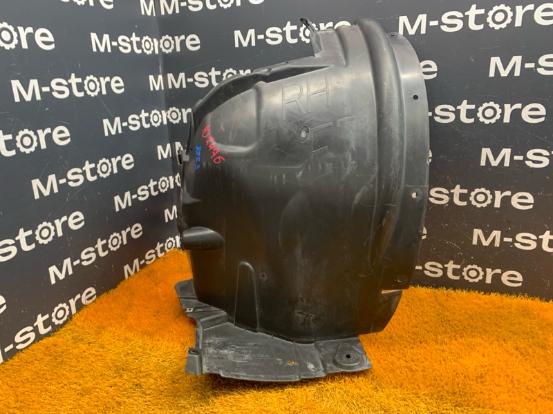 подкрылок, 2000 рублей, Красноярск