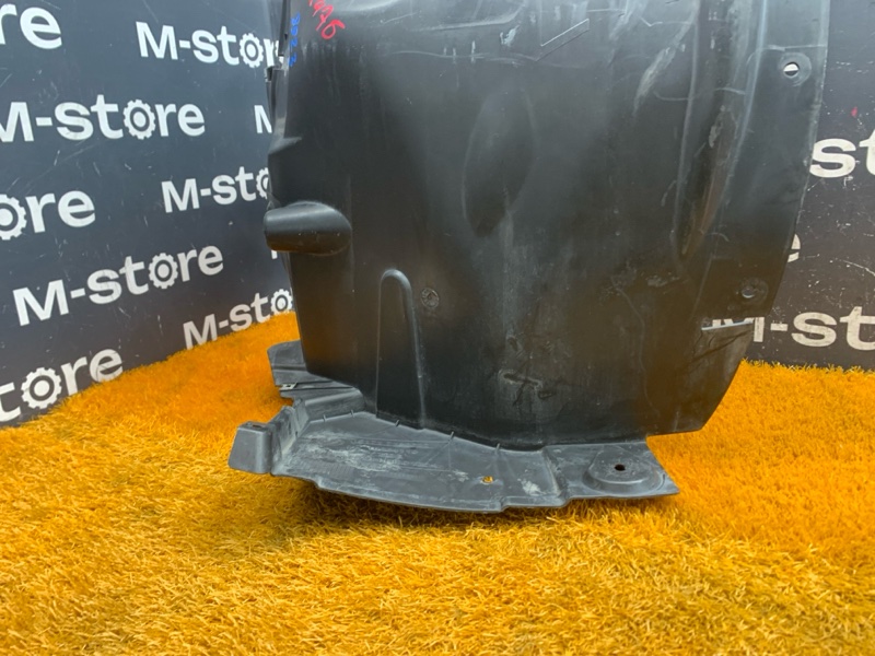 подкрылок, 2000 рублей, Красноярск