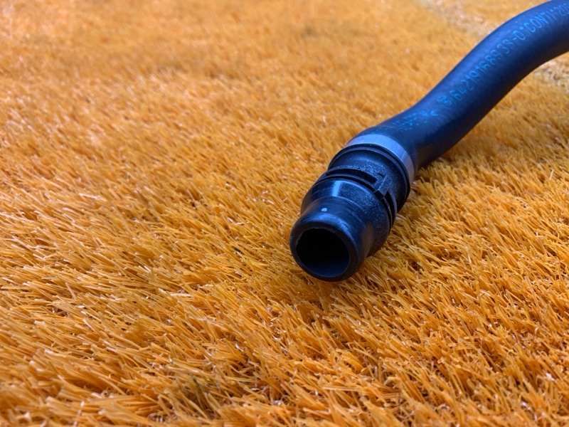 Патрубок системы охлаждения, 300 рублей, Красноярск