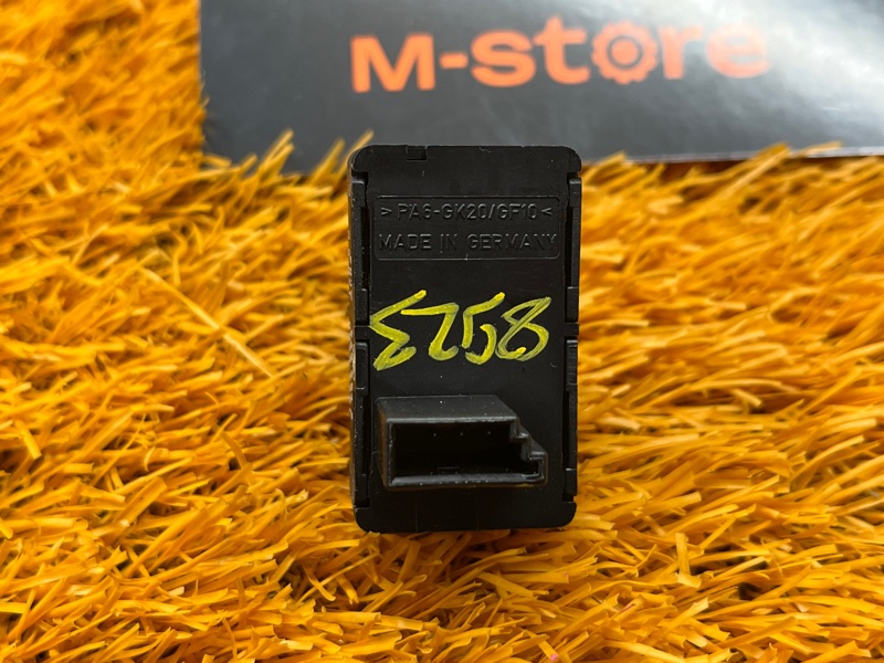 кнопка стеклоподъемника, 300 рублей, Красноярск