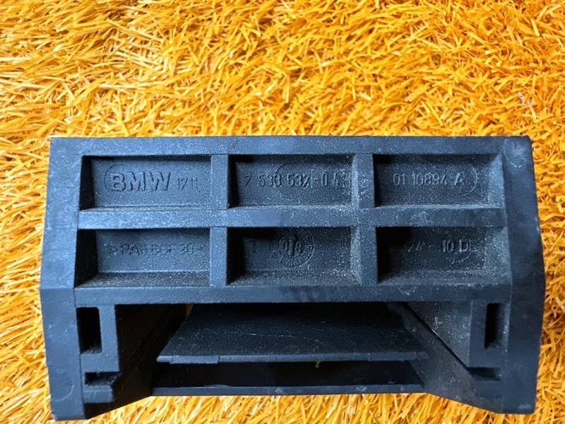 Кронштейн радиатора, 300 рублей, Красноярск