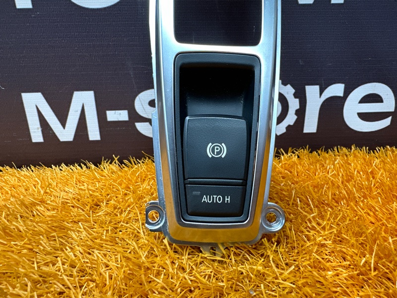 Кнопка стояночного тормоза, 2000 рублей, Красноярск